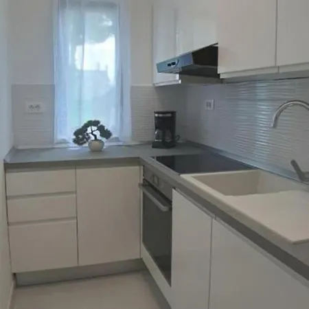 Appartamento Ivan - Free Parking Brodarica (Sibenik-Knin)
